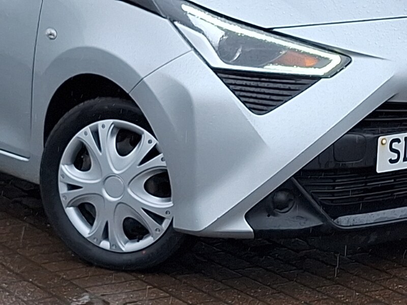 Used Toyota AYGO 2020 for sale - 76478664: Photo 9