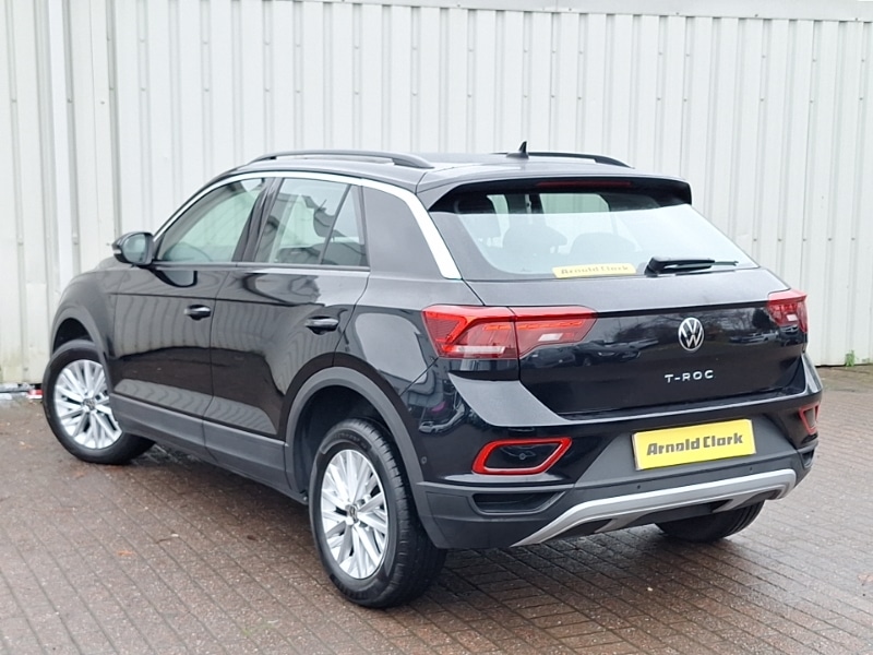 Used Volkswagen T-Roc 2023 for sale - 77012492: Photo 3