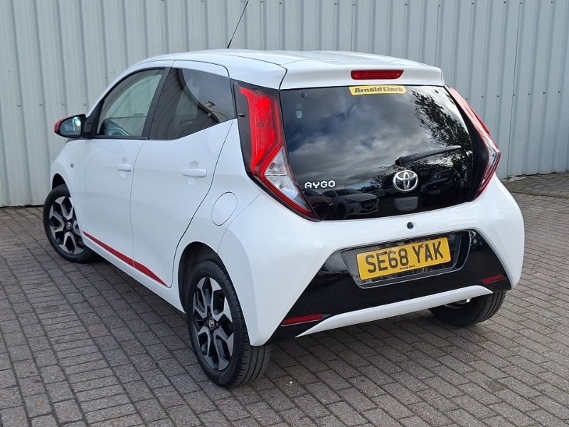 Used Toyota AYGO 2019 for sale - 76233550: Photo 3