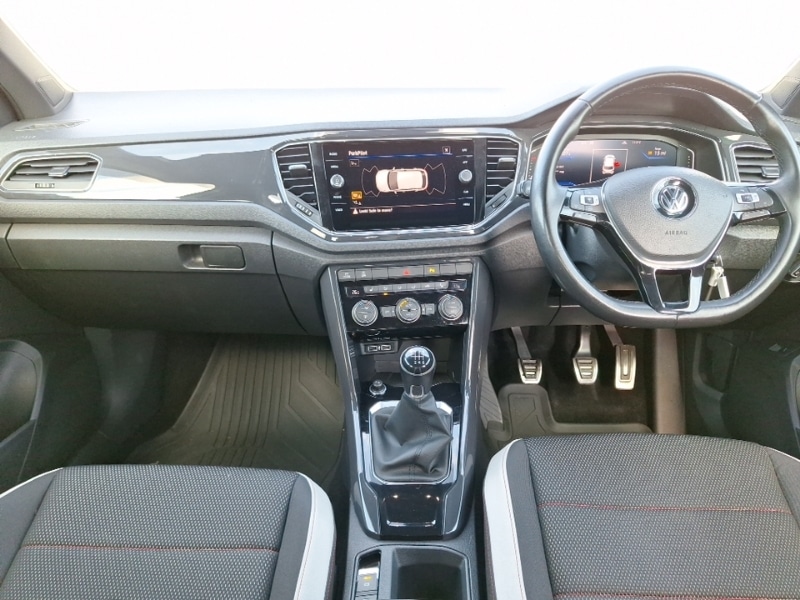 Used Volkswagen T-Roc 2018 for sale - 77964254: Photo 2