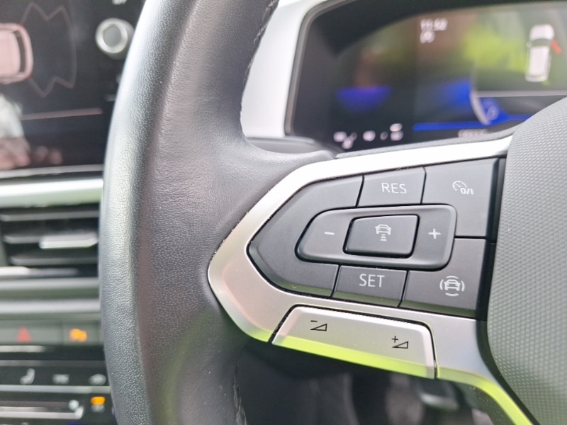 Used Volkswagen T-Roc 2023 for sale - 78146390: Photo 15