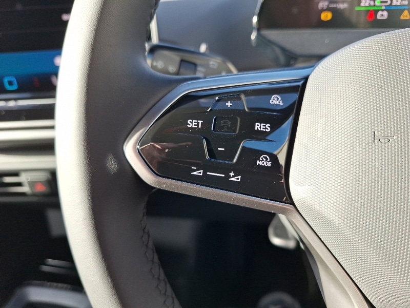 Used Volkswagen ID.4 2025 for sale - 76543660: Photo 16