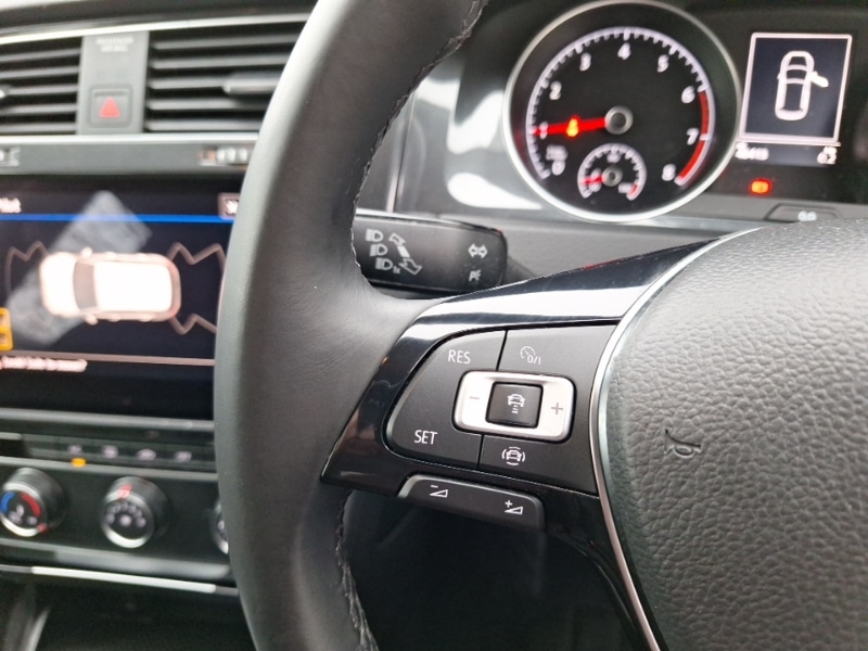 Used Volkswagen Golf 2018 for sale - 77544070: Photo 14