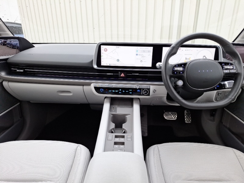 Used Hyundai IONIQ 6 2023 for sale - 77610892: Photo 2