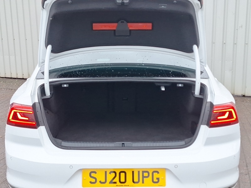 Used Volkswagen Passat 2020 for sale - 76880144: Photo 8