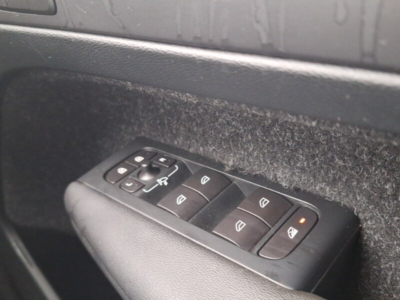 Used Volvo XC40 2018 for sale - 76543402: Photo 13