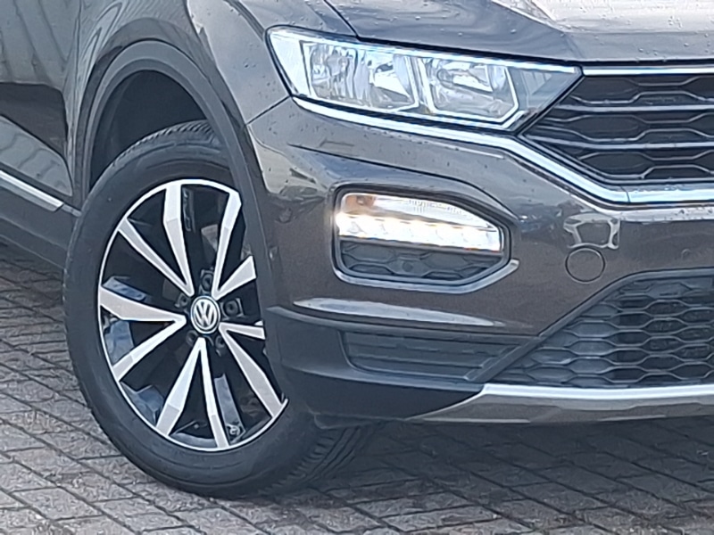 Used Volkswagen T-Roc 2018 for sale - 76407935: Photo 9