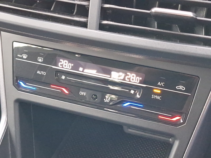 Used Volkswagen Polo 2022 for sale - 76614165: Photo 17