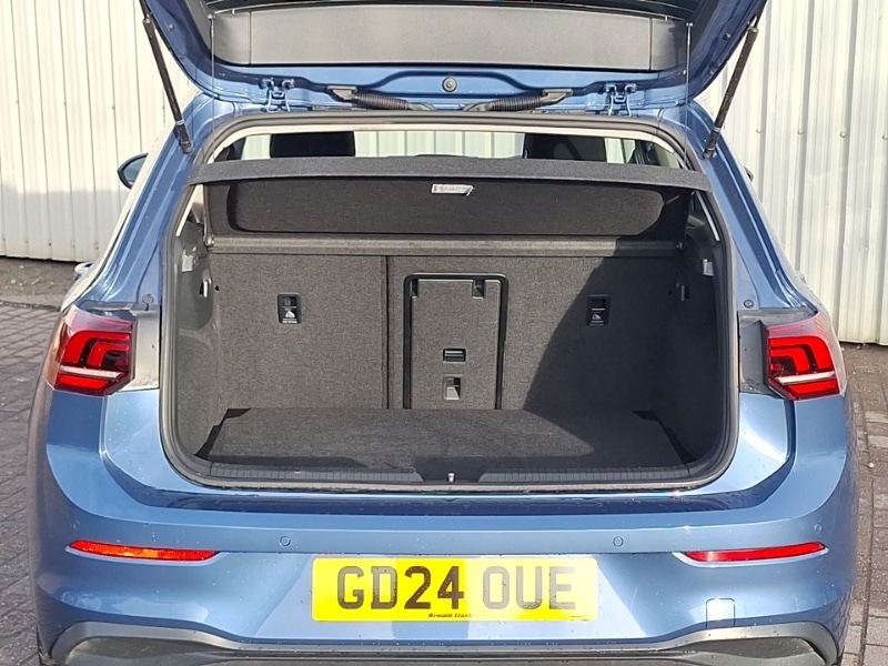 Used Volkswagen Golf 2024 for sale - 76951765: Photo 8