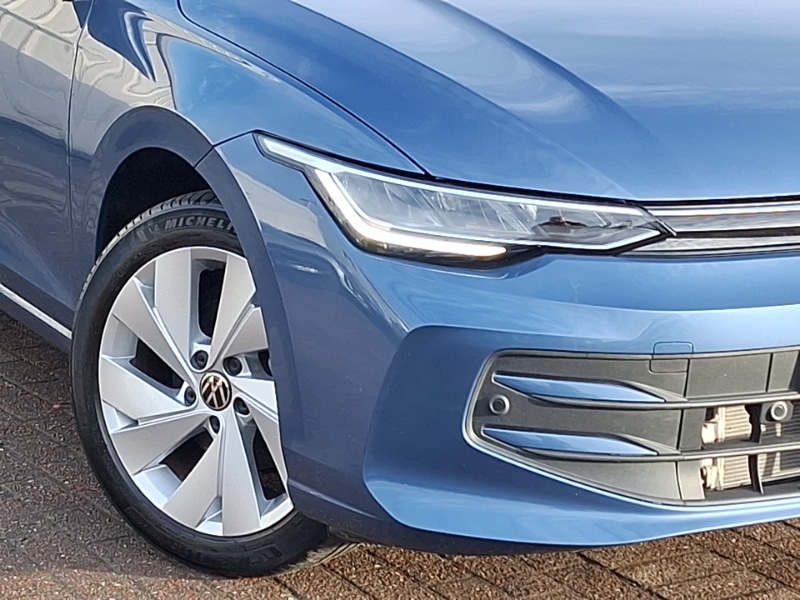 Used Volkswagen Golf 2024 for sale - 76951765: Photo 9