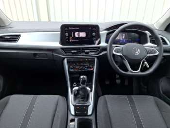 Used Volkswagen T-Roc 2023 for sale - 74798145: Photo