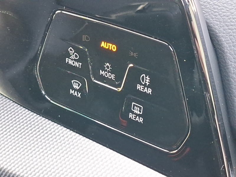 Used Volkswagen Golf 2025 for sale - 77123141: Photo 14