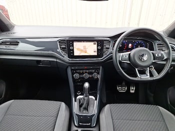Used Volkswagen T-Roc 2018 for sale - 79407024: Photo