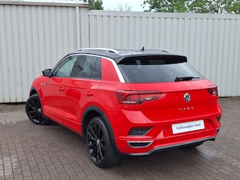 Used Volkswagen T-Roc 2018 for sale - 79407024: Photo