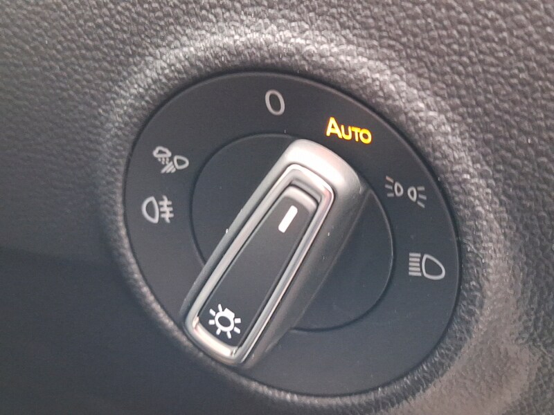 Used Volkswagen T-Roc 2025 for sale - 76543601: Photo 12