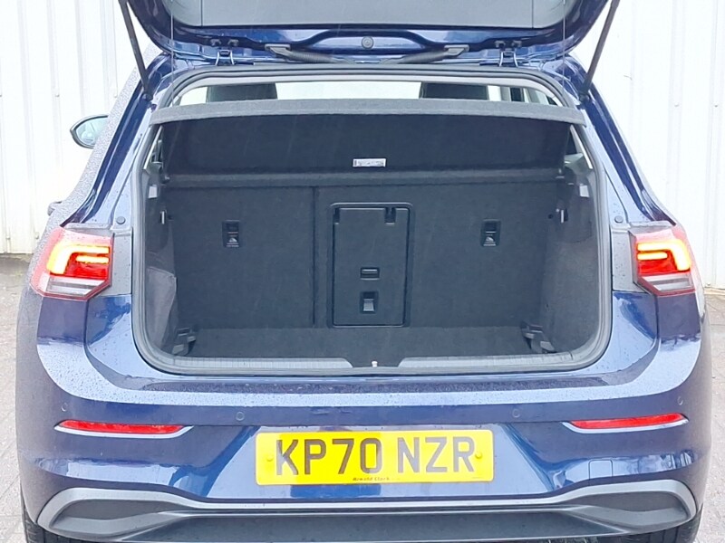 Used Volkswagen Golf 2020 for sale - 77816097: Photo 8