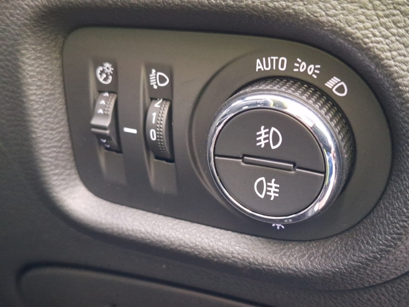 Used Vauxhall Astra 2019 for sale - 77107993: Photo 14