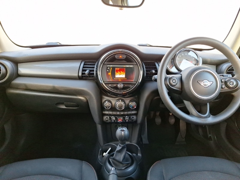 Used MINI Hatch 2019 for sale - 78005883: Photo 2