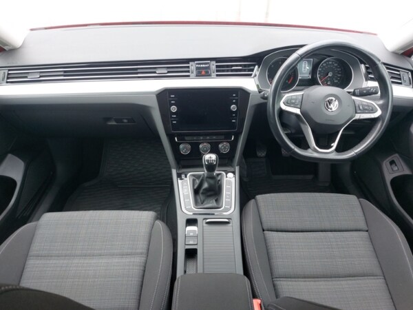 Used Volkswagen Passat 2020 for sale - 75424402: Photo 2