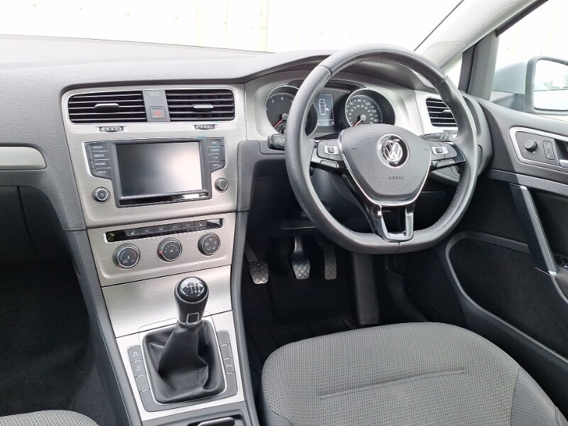 Used Volkswagen Golf 2017 for sale - 78202815: Photo 10