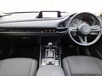 Used Mazda CX-30 2023 for sale - 76264734: Photo 2