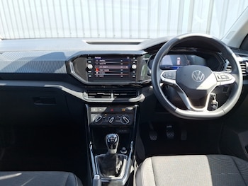 Used Volkswagen T-Cross 2023 for sale - 79006381: Photo