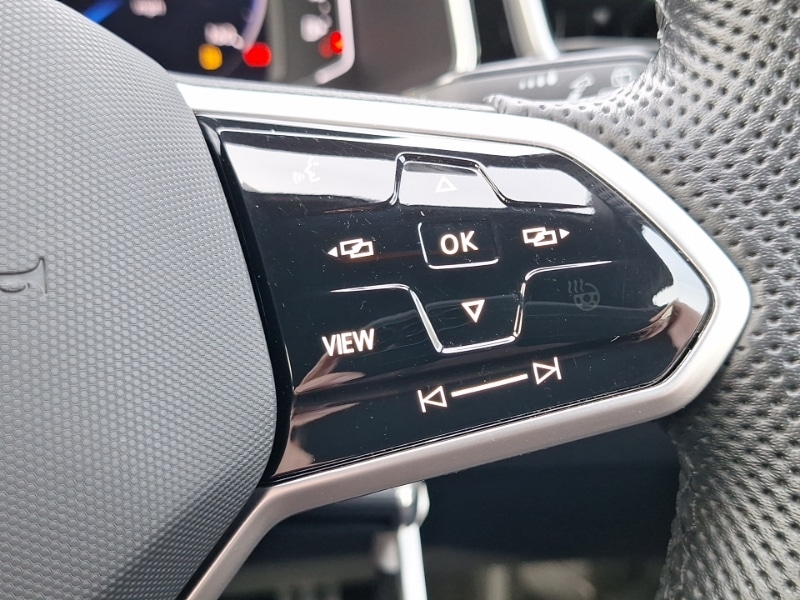 Used Volkswagen T-Roc 2023 for sale - 76498262: Photo 16