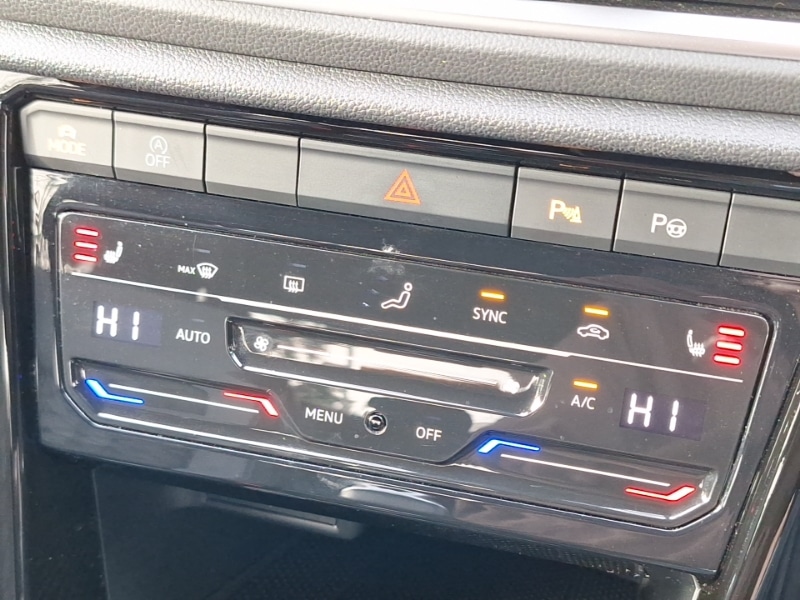 Used Volkswagen T-Roc 2023 for sale - 76498262: Photo 17