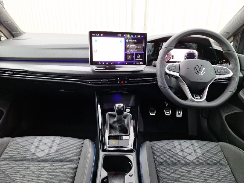 Used Volkswagen Golf 2025 for sale - 77947843: Photo 2