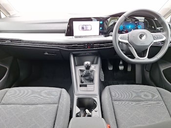 Used Volkswagen Golf 2020 for sale - 75640622: Photo