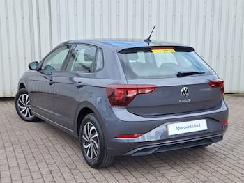 Used Volkswagen Polo 2024 for sale - 79704202: Photo