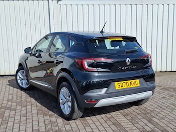 Used Renault Captur 2020 for sale - 78532860: Photo