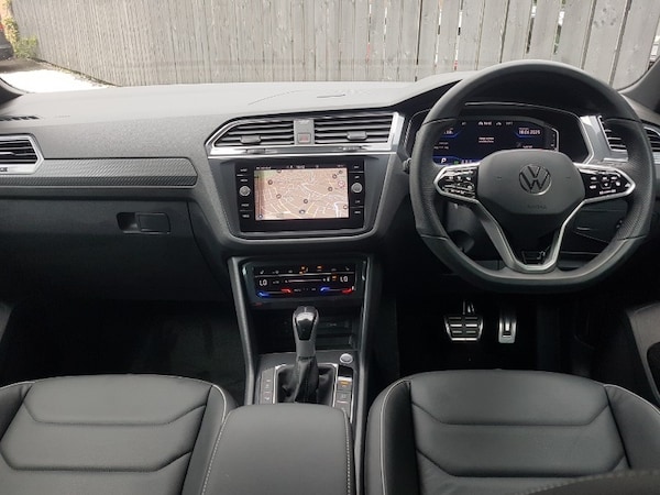 Used Volkswagen Tiguan 2024 for sale - 75695602: Photo 2
