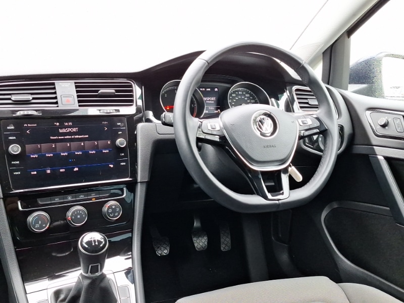 Used Volkswagen Golf 2019 for sale - 76414824: Photo 10