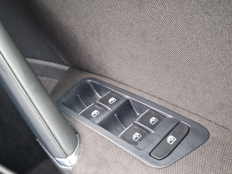 Used Volkswagen Golf 2019 for sale - 76414824: Photo 12