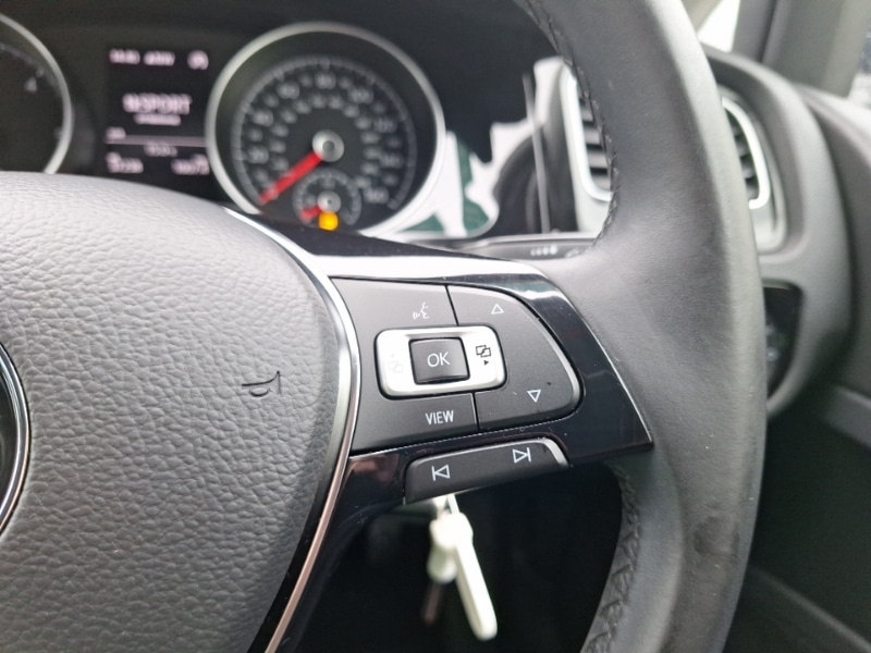 Used Volkswagen Golf 2019 for sale - 76414824: Photo 14