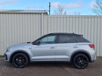Used Volkswagen T-Roc 2025 for sale - 77169111: Photo