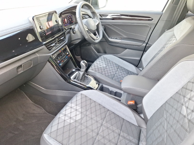 Used Volkswagen T-Roc 2025 for sale - 77169111: Photo 5