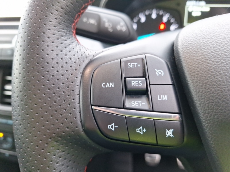 Used Ford Focus 2019 for sale - 77531056: Photo 15