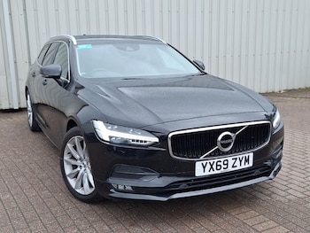 2019 - 2.0 T4 Momentum Plus 5dr Geartronic