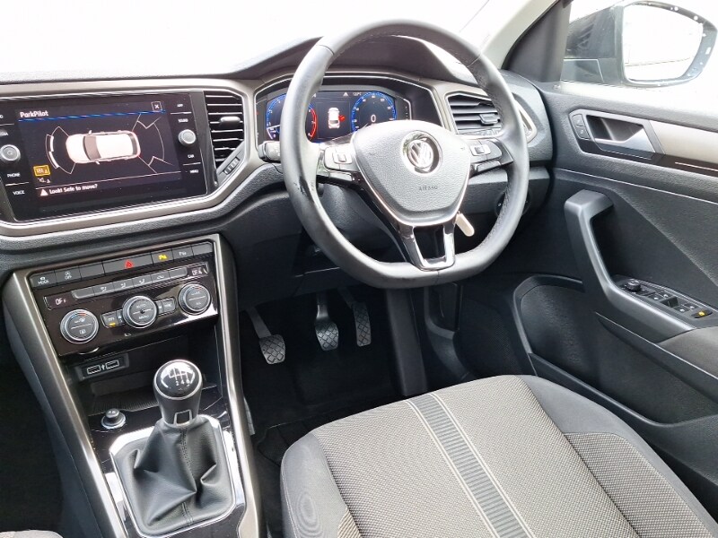 Used Volkswagen T-Roc 2018 for sale - 77338239: Photo 10