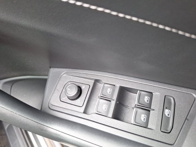 Used Volkswagen T-Roc 2024 for sale - 75873460: Photo 14