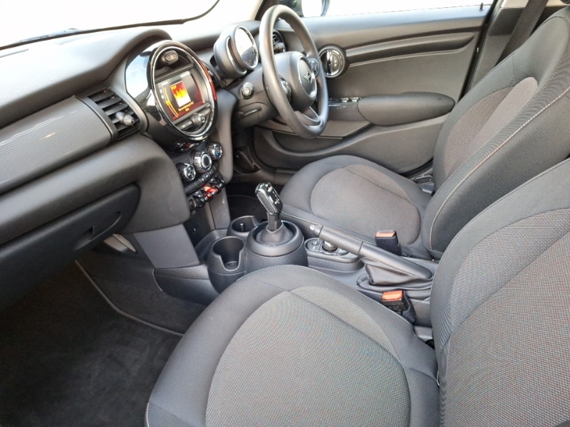 Used MINI Hatch 2019 for sale - 77299513: Photo 5