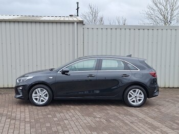 Used Kia Ceed 2019 for sale - 77717201: Photo