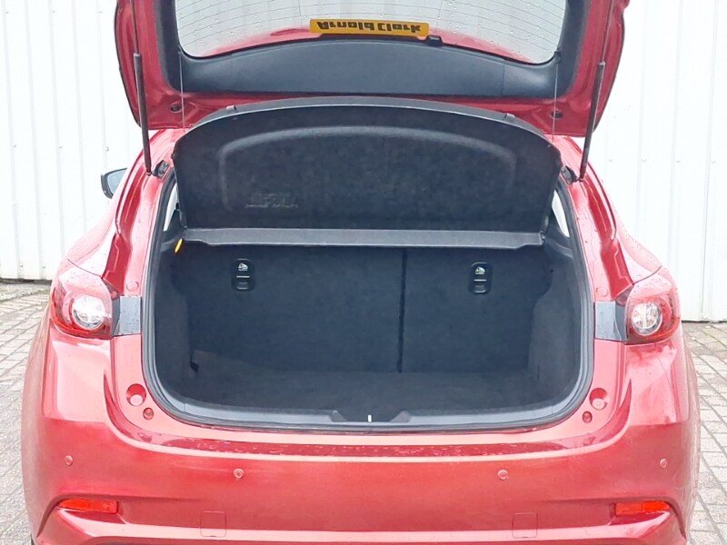 Used Mazda Mazda3 2018 for sale - 76465212: Photo 8