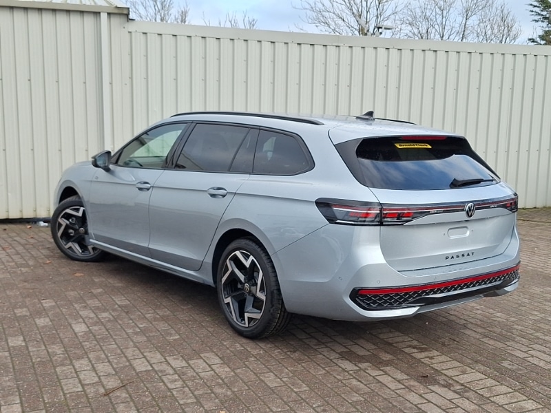 Used Volkswagen Passat 2025 for sale - 76947331: Photo 3