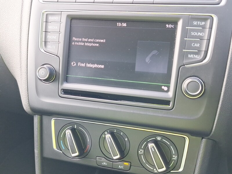 Used Volkswagen Polo 2015 for sale - 77987954: Photo 19