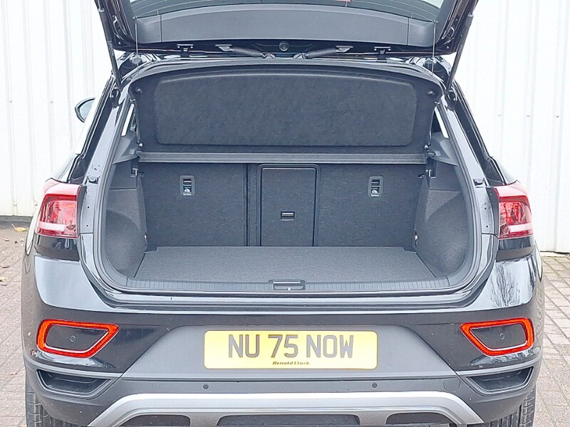 Used Volkswagen T-Roc 2025 for sale - 76543634: Photo 18