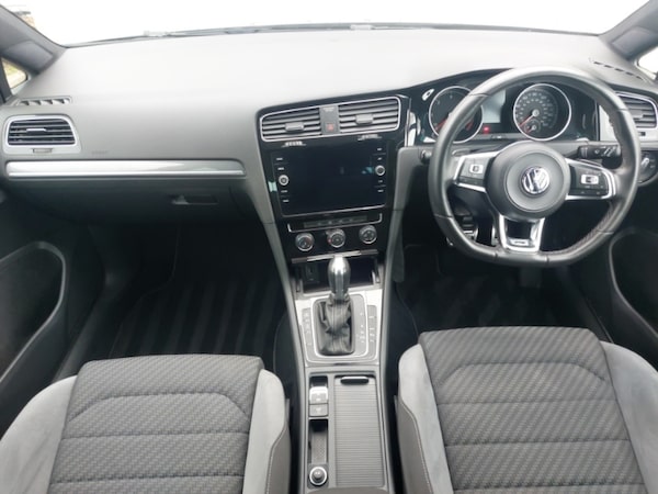 Used Volkswagen Golf 2019 for sale - 76335773: Photo 2