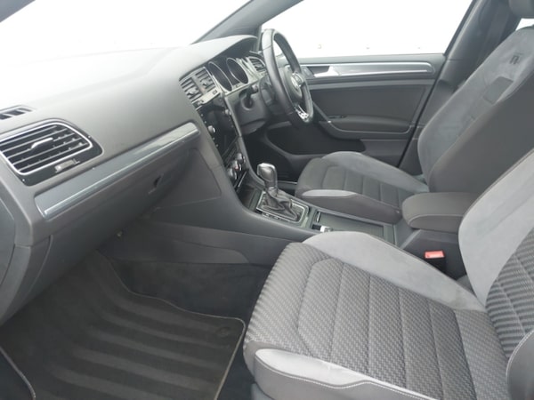 Used Volkswagen Golf 2019 for sale - 76335773: Photo 5